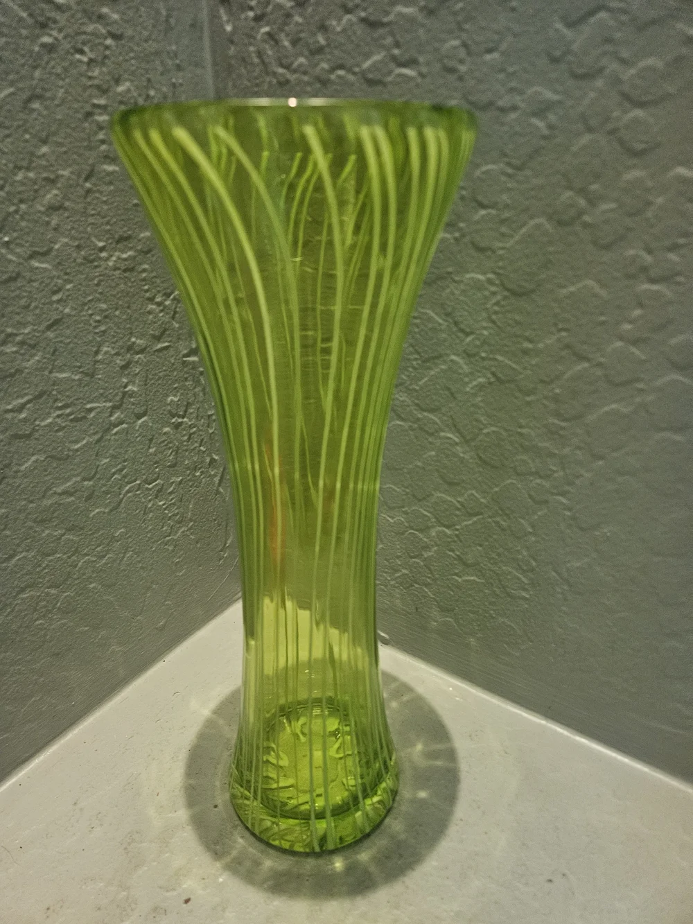 Green Decorative Art Glass Vase 13
